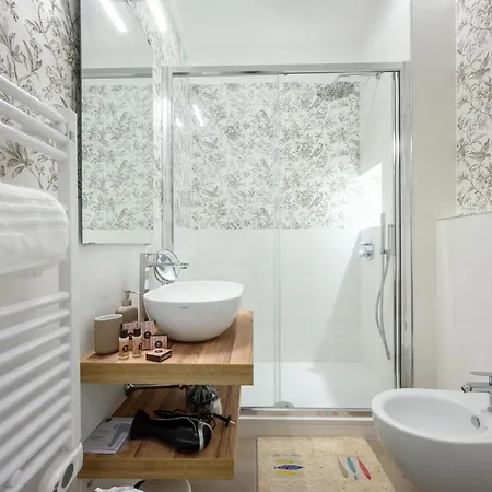 La Cattedrale Gæstehus La Spezia